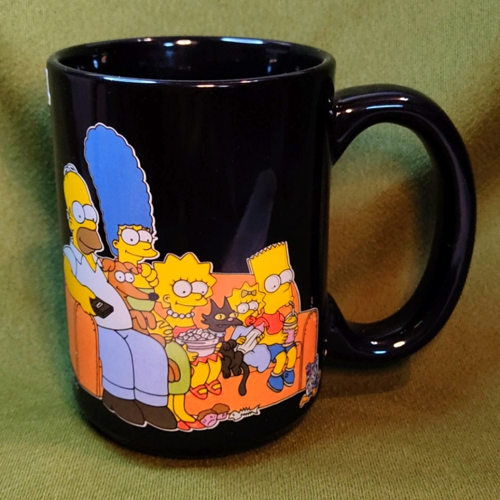 The Simpsons official mug Large